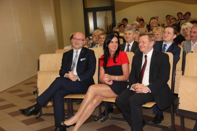 Zdjęcie nr 11 z galerii Uroczyste zakończenie roku akademickiego w Uniwersytecie Trzeciego Wieku