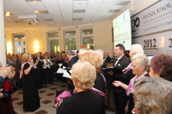 Zdjęcie nr 59 z galerii Uroczysta Inauguracja Roku Akademickiego 2016/2017 w Uniwersytecie Trzeciego Wieku