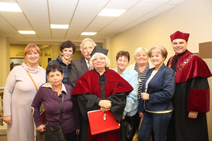 Zdjęcie nr 82 z galerii Uroczysta Inauguracja Roku Akademickiego 2016/2017 w Uniwersytecie Trzeciego Wieku