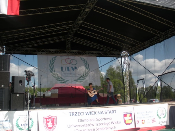 Zdjęcie nr 29 z galerii Srebrni Seniorzy UTW!
