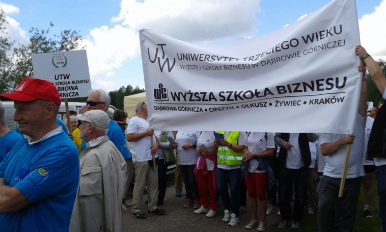 Zdjęcie nr 5 z galerii Srebrni Seniorzy UTW!