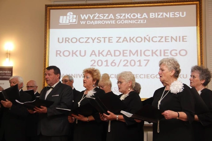 Zdjęcie nr 14 z galerii Uroczyste zakończenie roku akademickiego 2016/2017 w Uniwersytecie Trzeciego Wieku
