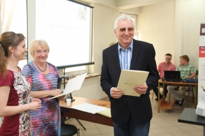 Zdjęcie nr 21 z galerii Wernisaż Konkursu Fotograficznego UTW