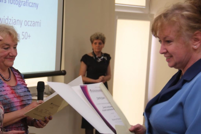 Zdjęcie nr 22 z galerii Wernisaż Konkursu Fotograficznego UTW