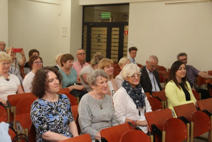 Zdjęcie nr 27 z galerii Wernisaż Konkursu Fotograficznego UTW