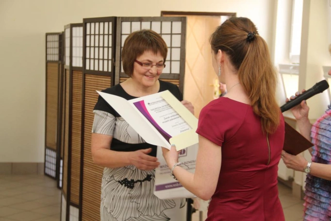 Zdjęcie nr 30 z galerii Wernisaż Konkursu Fotograficznego UTW