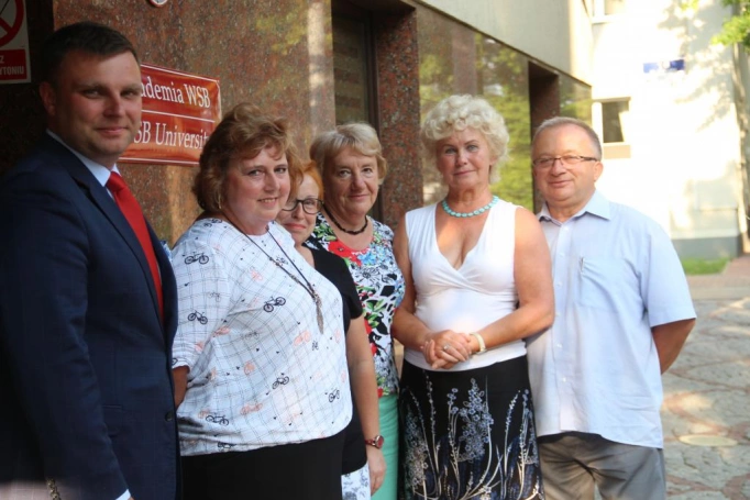 Zdjęcie nr 4 z galerii Wybory do Zarządu UTW!