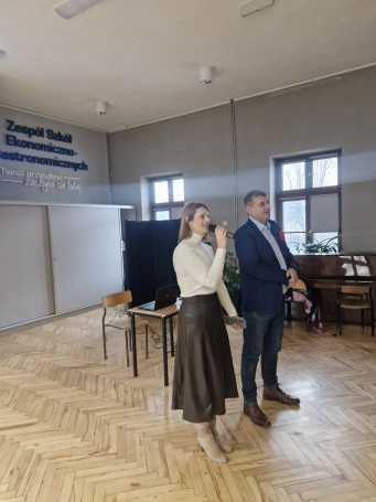 Zdjęcie nr 1 z galerii OAN w ZSEG