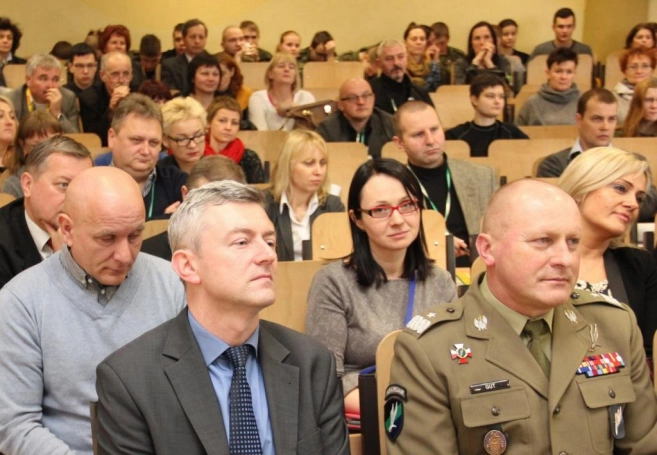 Zdjęcie nr 5 z galerii Wsp&oacute;łczesna edukacja dla bezpieczeństwa - podsumowanie konferencji