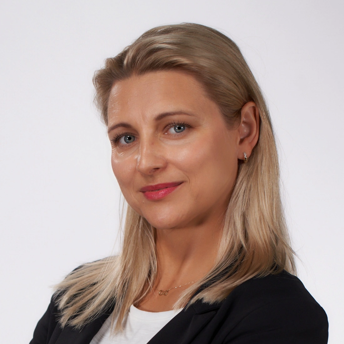 Aleksandra Popęda, Specjalista ds. stypendiów Akademii WSB