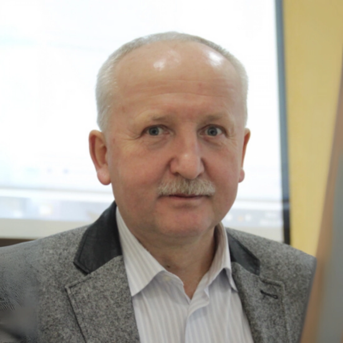 mgr inż. Roman Włodarz