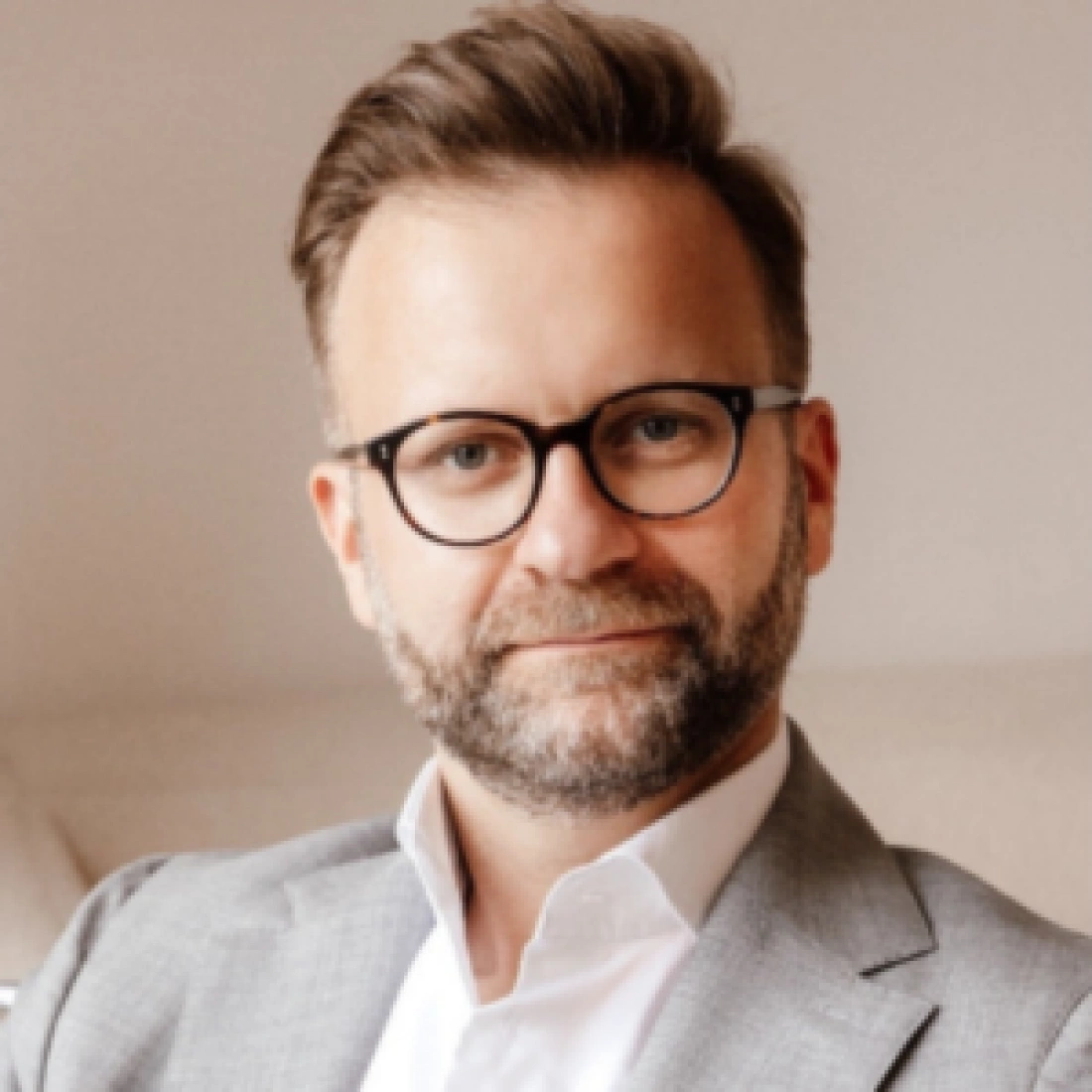 dr Paweł Mikuła, wykładowca Akademii WSB