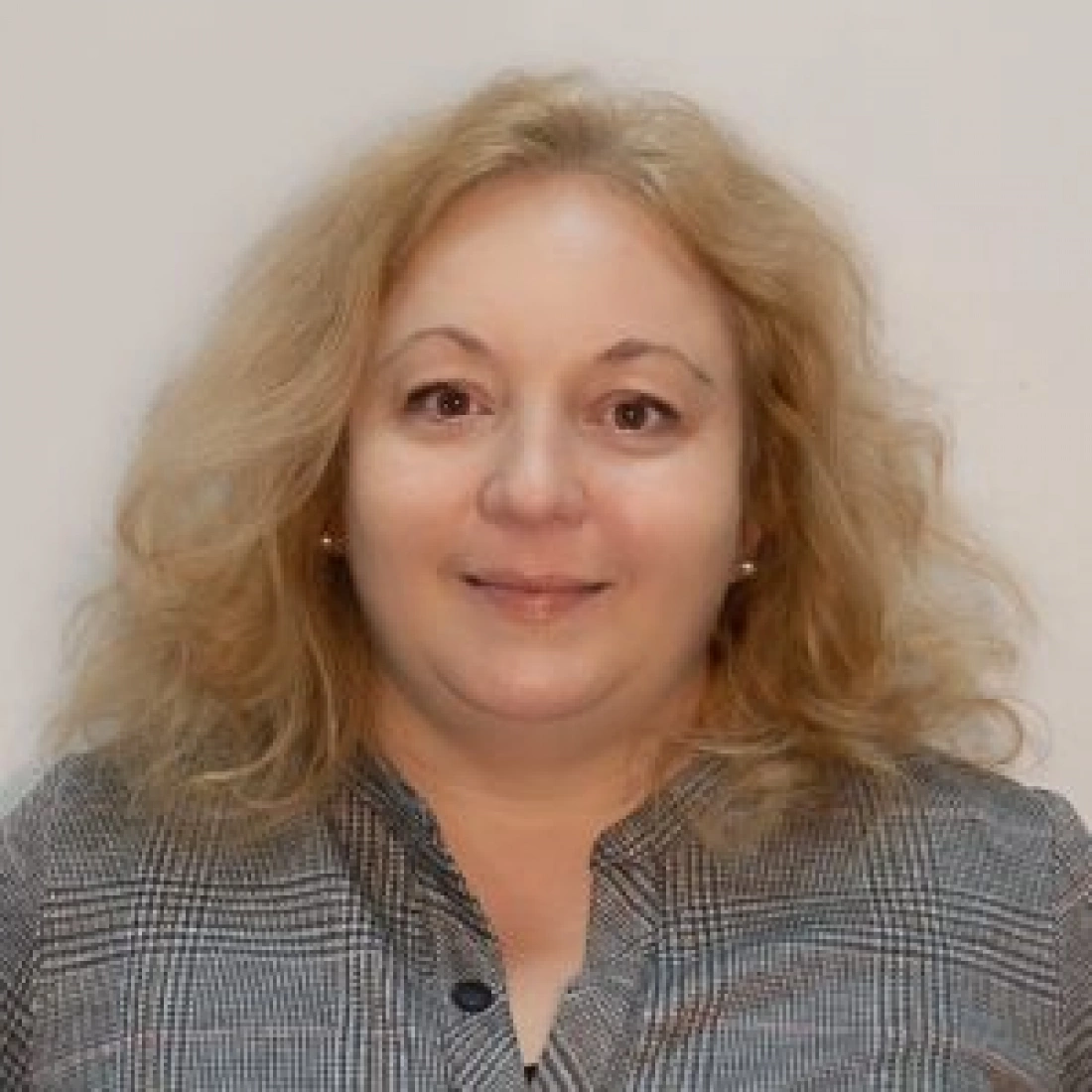 Nina Myalska  - kadra kierunku Arteterapia