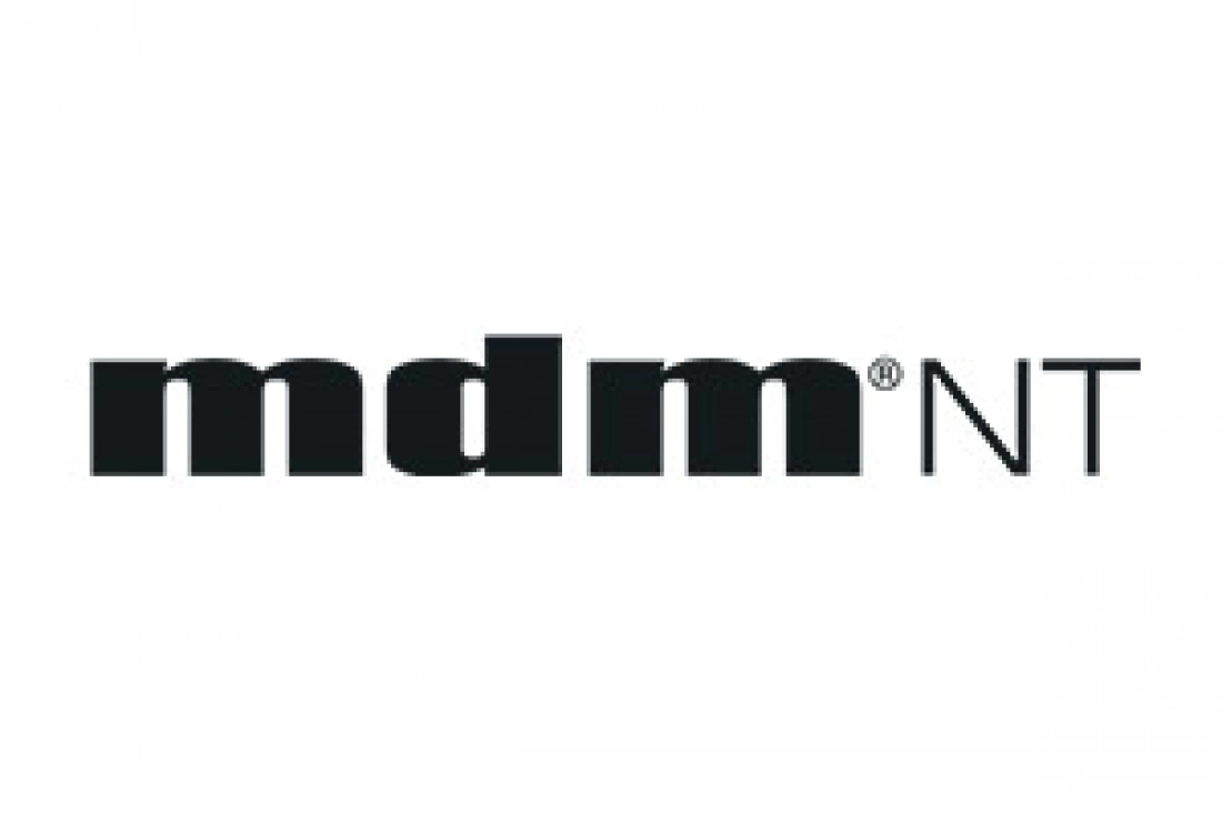 Logo z napisem "mdm®NT" w ciemnym kolorze.