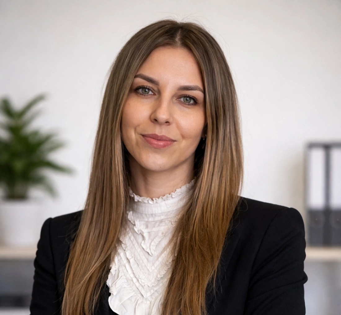 Klaudia Kapelewska, Specjalista ds. organizacji toku studi&oacute;w Akademii WSB