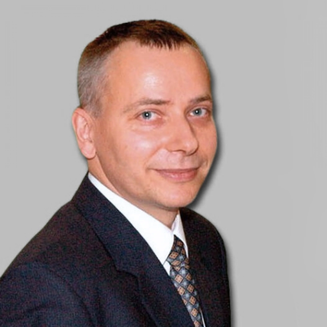 dr hab. Piotr Saługa, prof. AWSB