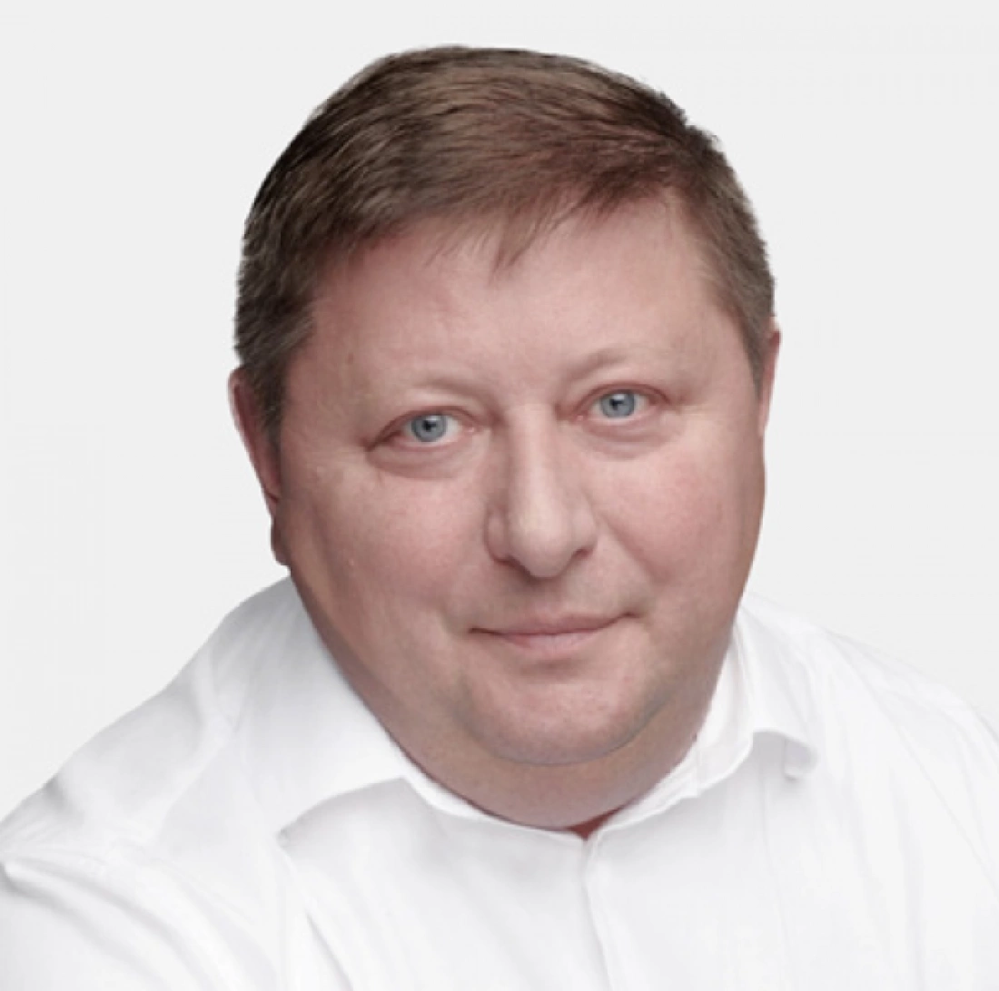 DR RAFAŁ RĘBILAS - Prorektor ds. Wsp&oacute;łpracy z Zagranicą