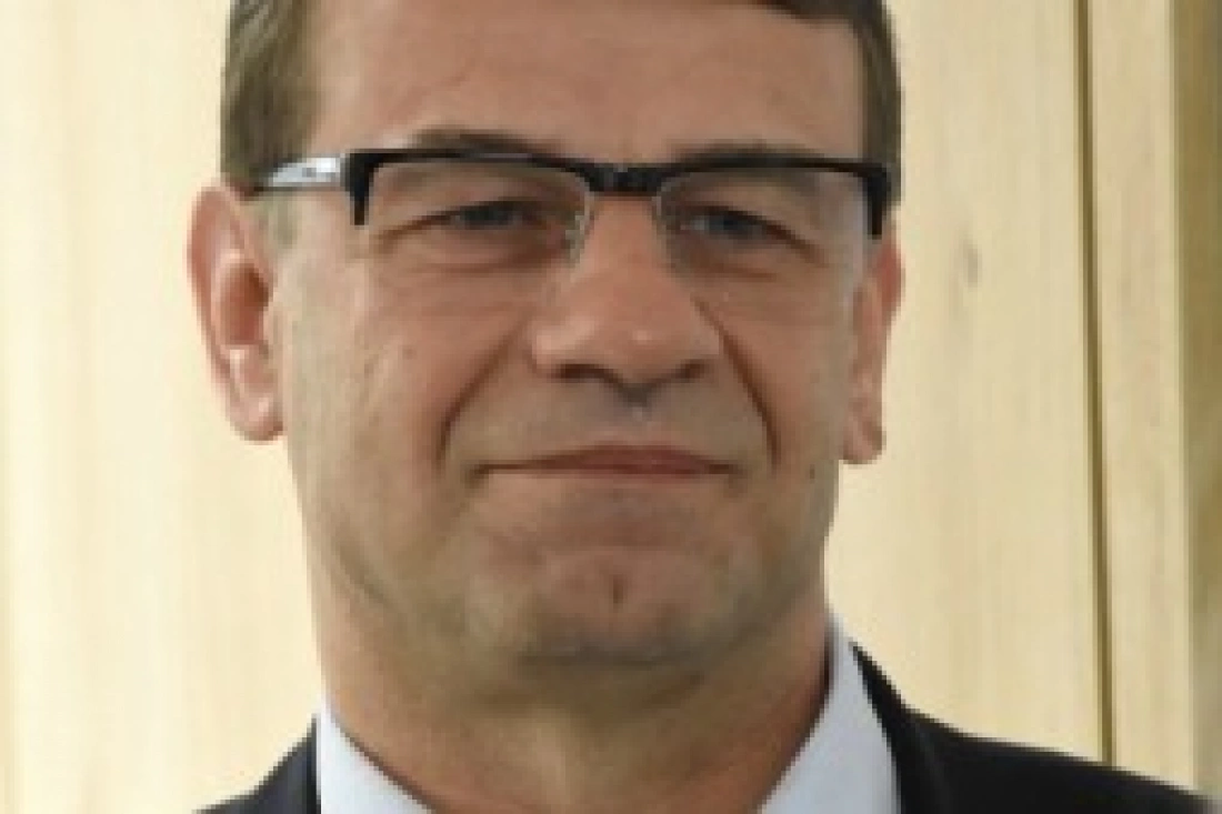 dr Dariusz Jorg 