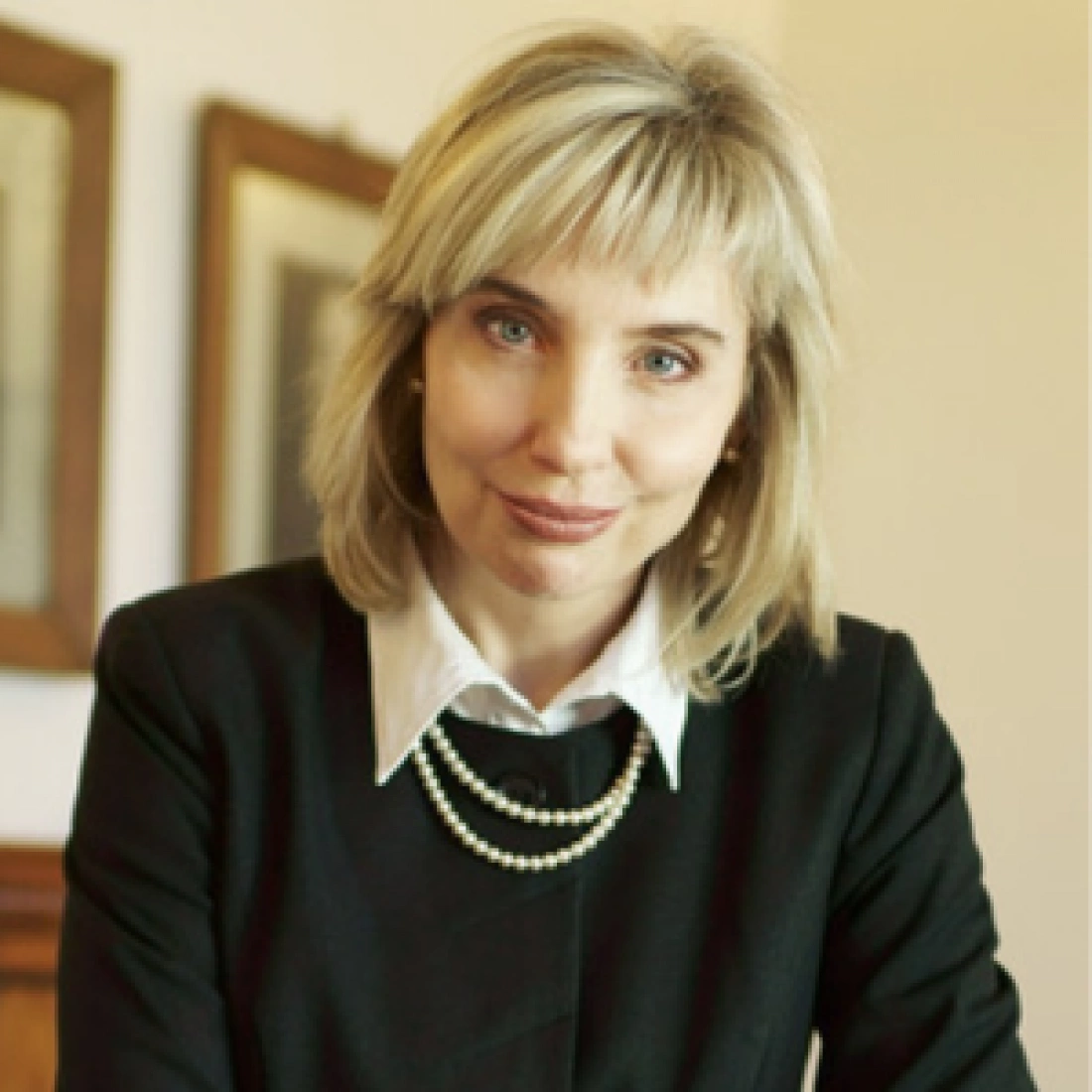dr Katarzyna Krziskowska