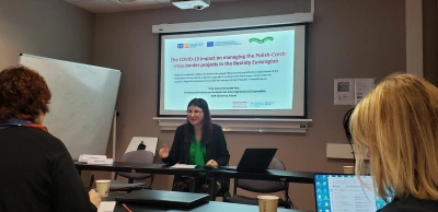 ilustracja aktualności: Prezentacja badań naukowych Akademii WSB we Francji i Belgii 