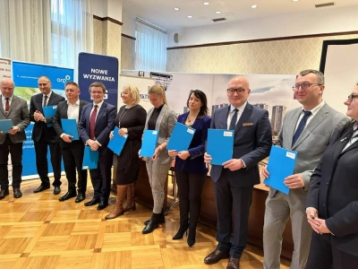 ilustracja aktualności: Akademia WSB członkiem Stowarzyszenia Śląsko-Małopolska Dolina Wodorowa 