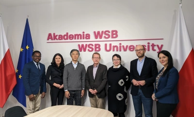 ilustracja aktualności: Wizyta prof. Tetsuaki Oda, Ph.D. w Akademii WSB