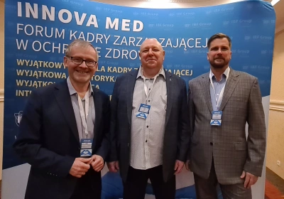 ilustracja aktualności: Odznaka honorowa „Za zasługi dla ochrony zdrowia” dla dra Cezarego Tomiczka