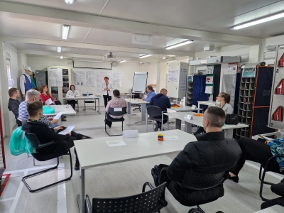 ilustracja aktualności: Wizyta studentów Akademii WSB w Valeo