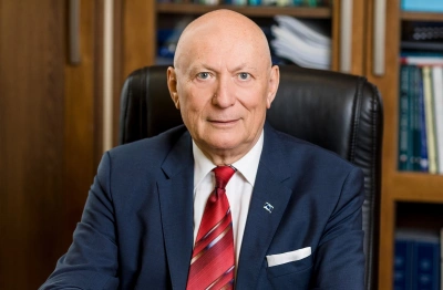 ilustracja aktualności: Wykład otwarty prof. Mariana Nogi