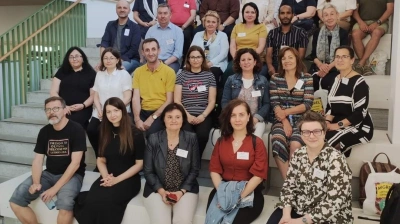 ilustracja aktualności: Dr hab. Paulina Polko, prof. AWSB na spotkaniu komitetu zarządzającego akcji COST w Norwegii