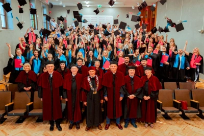 ilustracja aktualności: Gala wręczenia Dyplomów absolwentom studiów I i II stopnia - Żywiec 07.07.2023