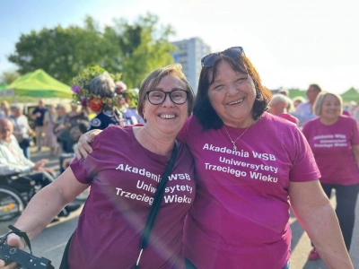 ilustracja aktualności: Zapisy na koszulki UTW AWSB