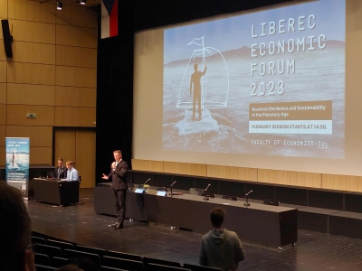 ilustracja aktualności: O polskich strefach aktywności gospodarczej podczas Kongresu Ekonomicznego w Libercu