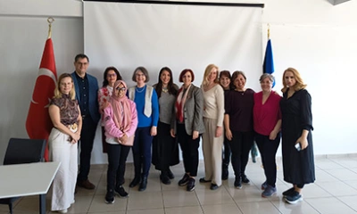 ilustracja aktualności: Reprezentantka Akademii WSB na szkoleniu "White Paper Writing Training School&rdquo; w Turcji