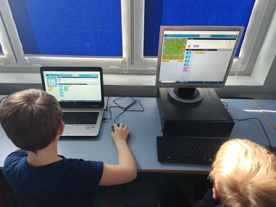 ilustracja aktualności: Świat oczami informatyka! 