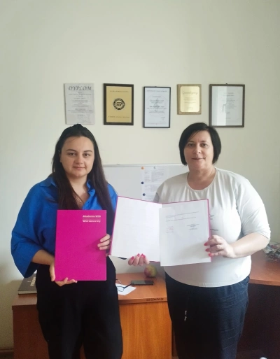 ilustracja aktualności: Partnerska umowa pomiędzy WZ Kraków Akademii WSB, a Zespołem Szkół im. Świętej Królowej Jadwigi w Żegocinie