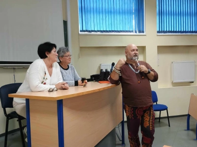 ilustracja aktualności: Spotkanie z Grzegorzem Klachaczem