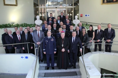 ilustracja aktualności: X Konferencja nt. „Racjonalizacja procesów zapewnienia bezpieczeństwa uczestników zgromadzeń religijnych"