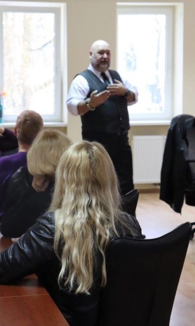 ilustracja aktualności: Rusza cykl spotkań z terapeutą zajęciowym