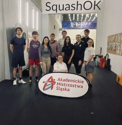 ilustracja aktualności: Akademia WSB na podium Akademickich Mistrzostw Śląska w Squashu!