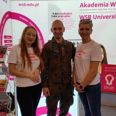 ilustracja aktualności: II Wojskowe Targi Służby i Pracy CWCR w Chorzowie