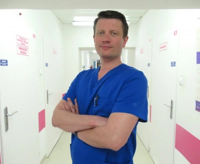 ilustracja aktualności: Bez blizn i bez bólu – rewolucja vNOTES w ginekologii i warsztaty w WIZK