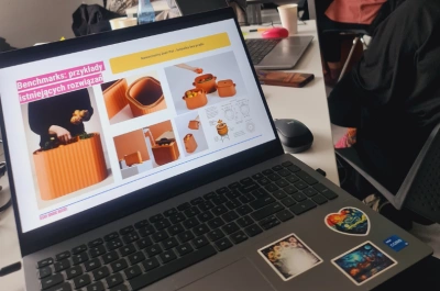 ilustracja aktualności: Nowoczesna dydaktyka z AI i Design Thinking