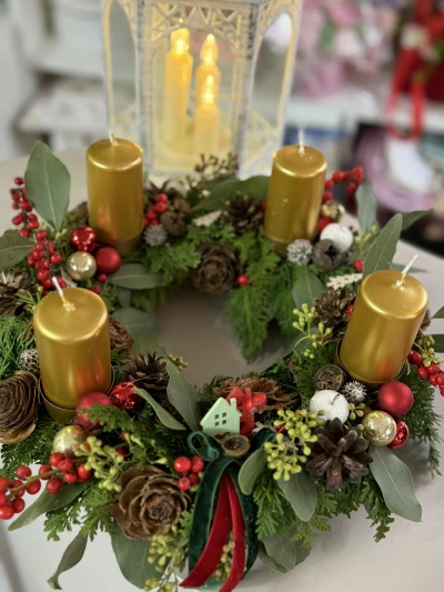 ilustracja aktualności: Zapraszamy na warsztaty wykonania wieńców adwentowych