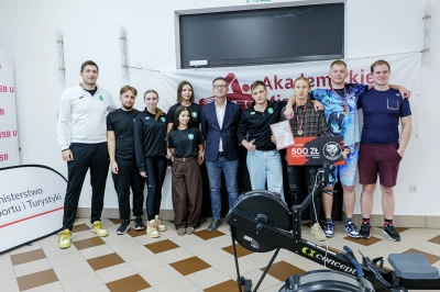 ilustracja aktualności: Akademickie Mistrzostwa Śląska oraz Ogólnopolskie Igrzyska Studentów 1 roku w Akademii WSB!