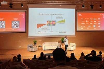 ilustracja aktualności: Zr&oacute;wnoważony design i przyw&oacute;dztwo &ndash; obecność dr Lubomiry Trojan na Sustainability Summit 2025