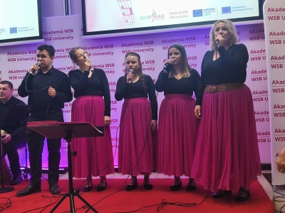 ilustracja aktualności: Muzyczne popołudnie pełne energii &ndash; koncert AWeSomeBand w Akademii WSB