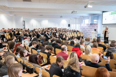 ilustracja aktualności: Wykłady, warsztaty i spotkania z wykładowcami - Dzień Otwarty w Akademii WSB