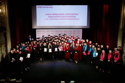ilustracja aktualności: Gala wręczenia dyplom&oacute;w absolwentom studi&oacute;w I i II stopnia oraz studi&oacute;w podyplomowych