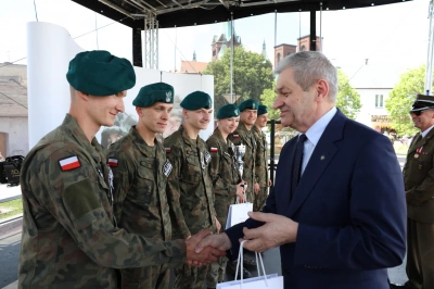 ilustracja aktualności: W hołdzie obrońcom Ojczyzny &ndash; Akademia WSB na Dniu Weterana w Czeladzi